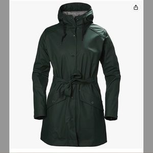 NWOT Helly-Hansen Women's Kirkwall Hooded Lightweight Waterpoof Windproof Rainco